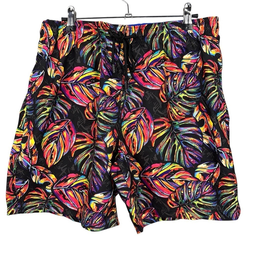 Broken Threads Shorts Small Black Tropical Leaf Print Mens Hawaiian Board Shorts